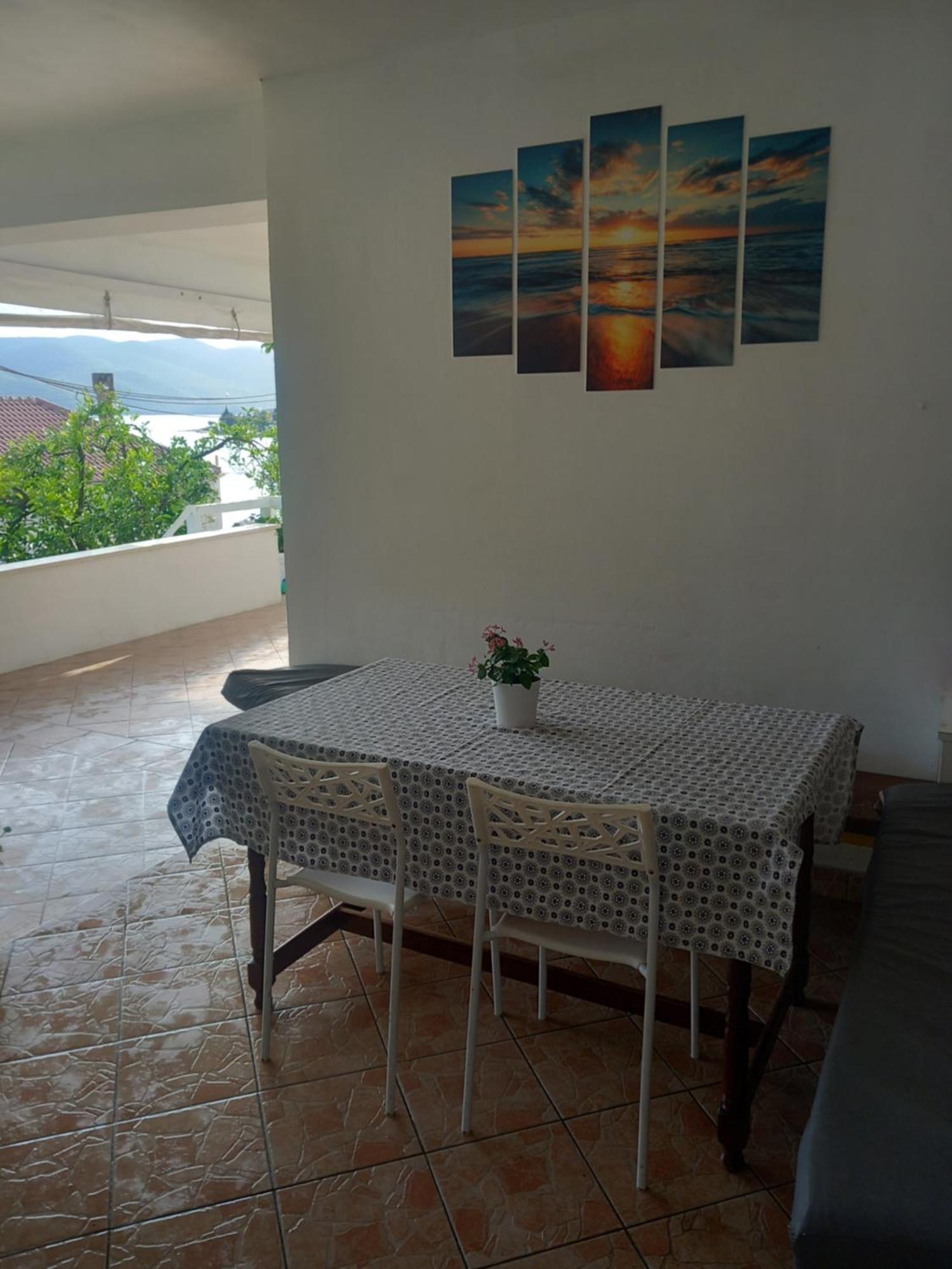 Apartman Iva Kuciste Zimmer foto